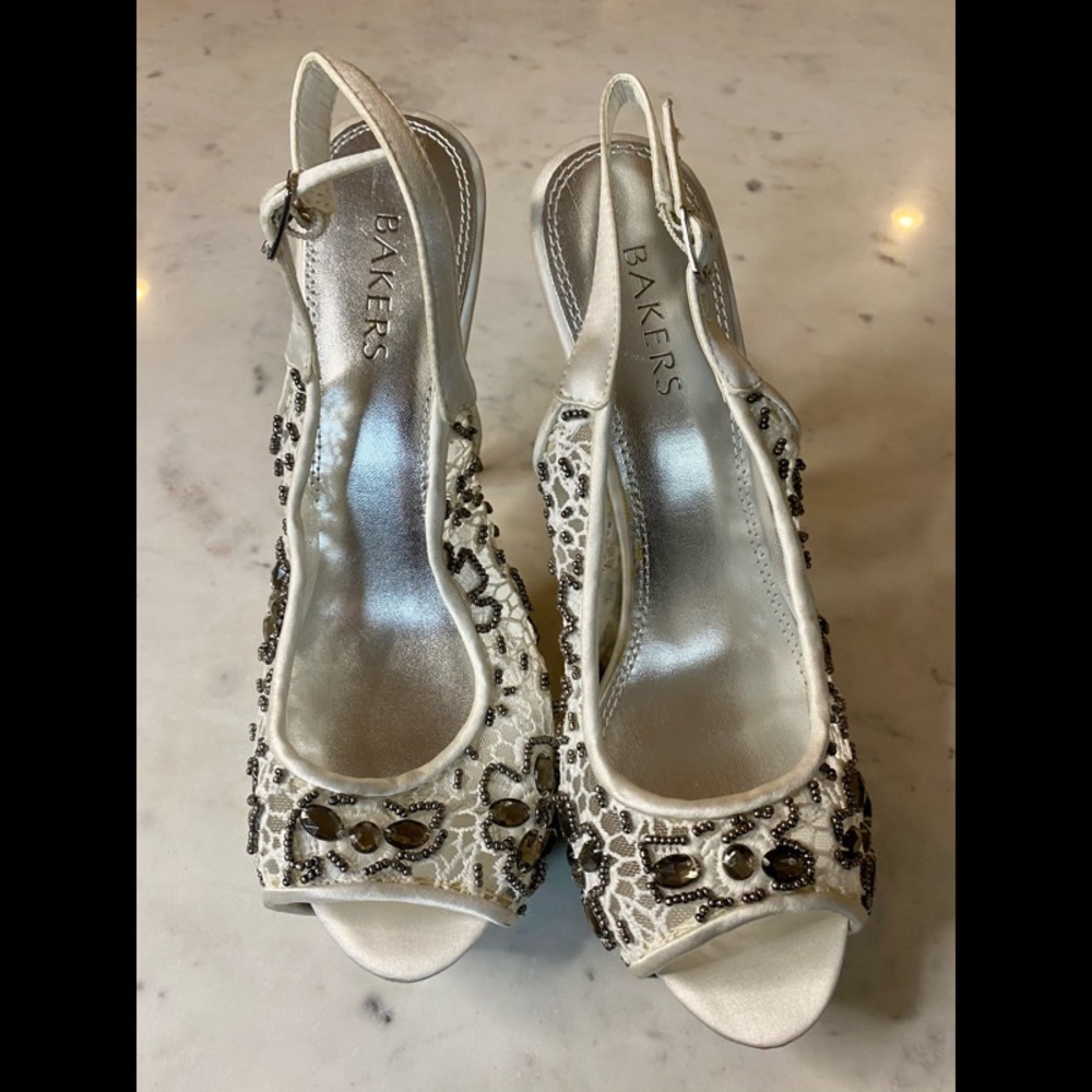 Bakers Peep Toe Heel